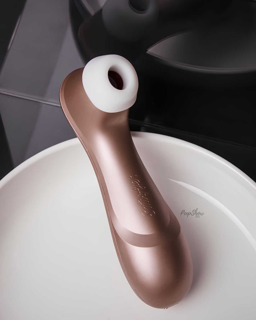 Experience the Next Generation in Pleasure with the Satisfyer Pro 2 - Sexy Devil