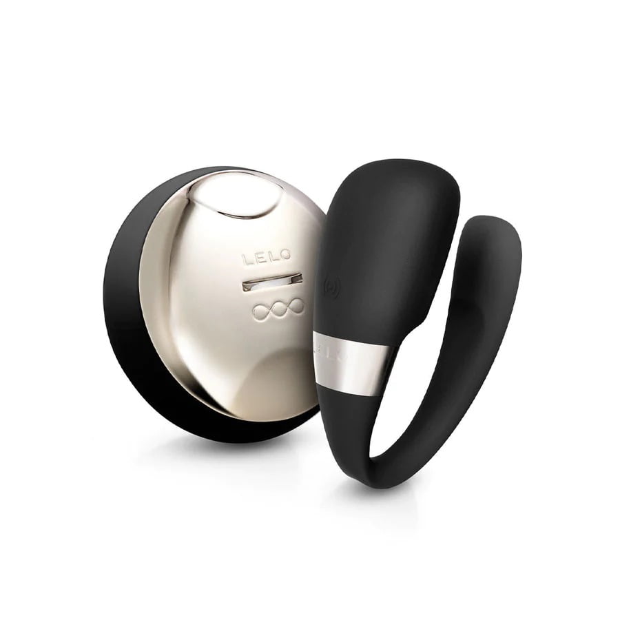 Lelo Pleasure Together Couples Gift Set - Black